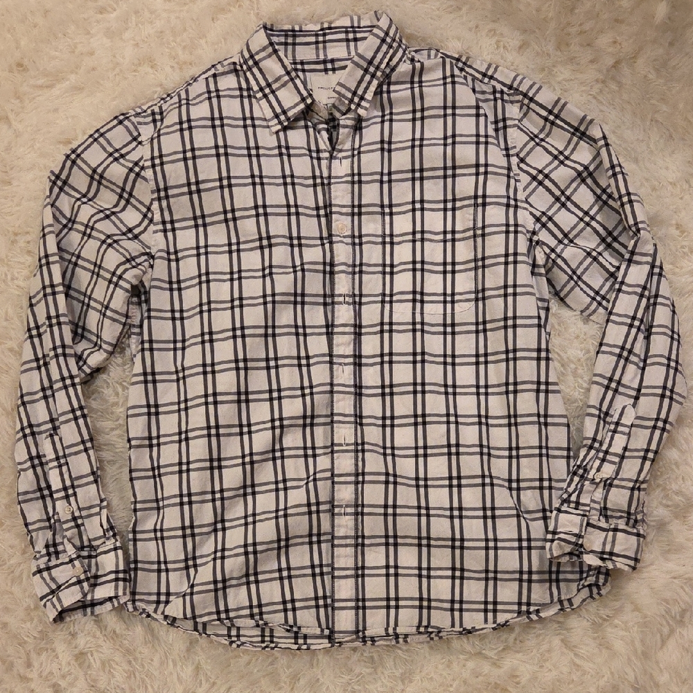 American Eagle Outfitters Black and White Button Down Shirt, Large, Like New!